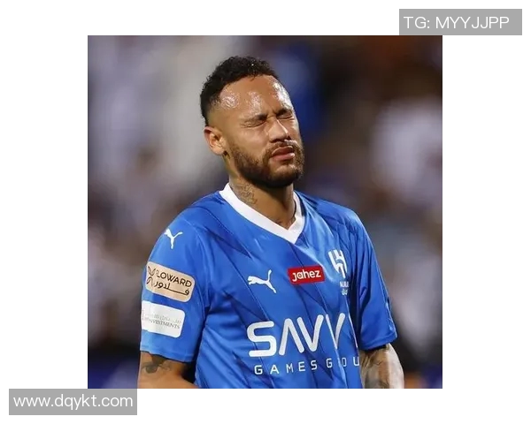 内马尔的足球传奇：从巴西小子到全球超级巨星的成长之路