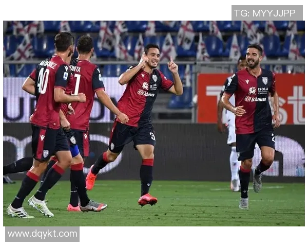 卡利亚里主场迎战那不勒斯期待精彩对决与激烈竞争