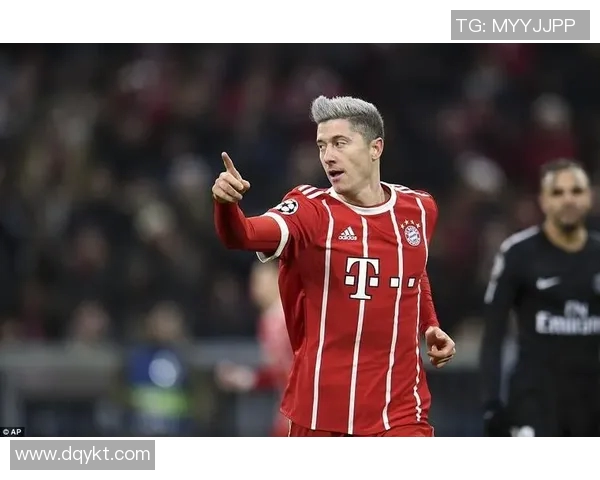 莱万重返老东家引发拜仁球迷愤怒声讨称其忘恩负义